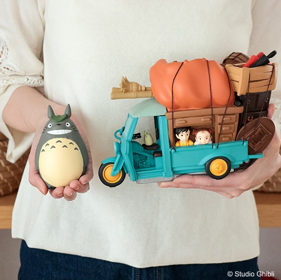 Studio Ghibli celebra el Día de las Madres con macetas diorama